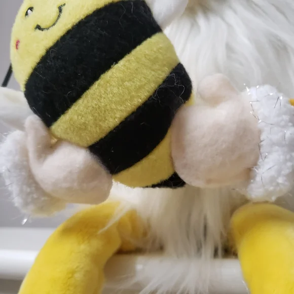 Bee decor  Gnome w/stash compartment - Picture 6 of 11